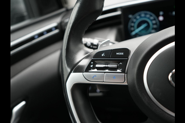 Hyundai Tucson T-GDI Premium 4WD Plug in Hybrid 265pk Dealer O.H PHEV | Adaptive Cruise | 360 Camera | Apple Carplay | Lederen Sportstoelen Ventilatie & Verwarmd | Krell Audio | Blis | Navigatie | Virtual | DAB |