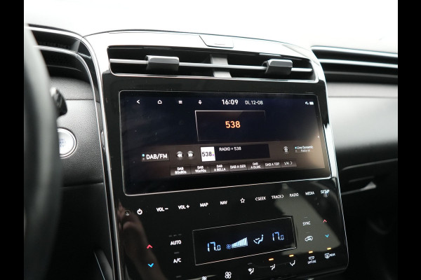 Hyundai Tucson T-GDI Premium 4WD Plug in Hybrid 265pk Dealer O.H PHEV | Adaptive Cruise | 360 Camera | Apple Carplay | Lederen Sportstoelen Ventilatie & Verwarmd | Krell Audio | Blis | Navigatie | Virtual | DAB |