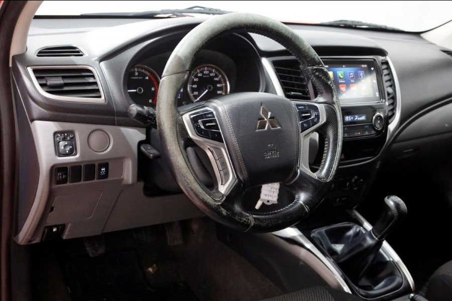 Mitsubishi L200 2.4 DI-D 180pk Club Cab Intense 4x4 High/Low Gearing + Diff. Lock 12-2018