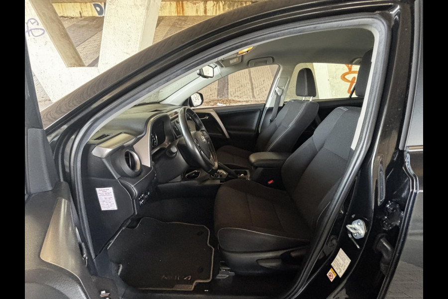 Toyota RAV4 2.5 HYBRID DYNAMIC BLACK GARANTIE 10-2027 NAVI.ADAPTIVE CRUISE.PDC VOOR+ACHTER 100% ONDERHOUDEN