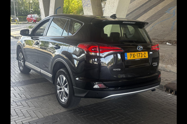 Toyota RAV4 2.5 HYBRID DYNAMIC BLACK GARANTIE 10-2027 NAVI.ADAPTIVE CRUISE.PDC VOOR+ACHTER 100% ONDERHOUDEN