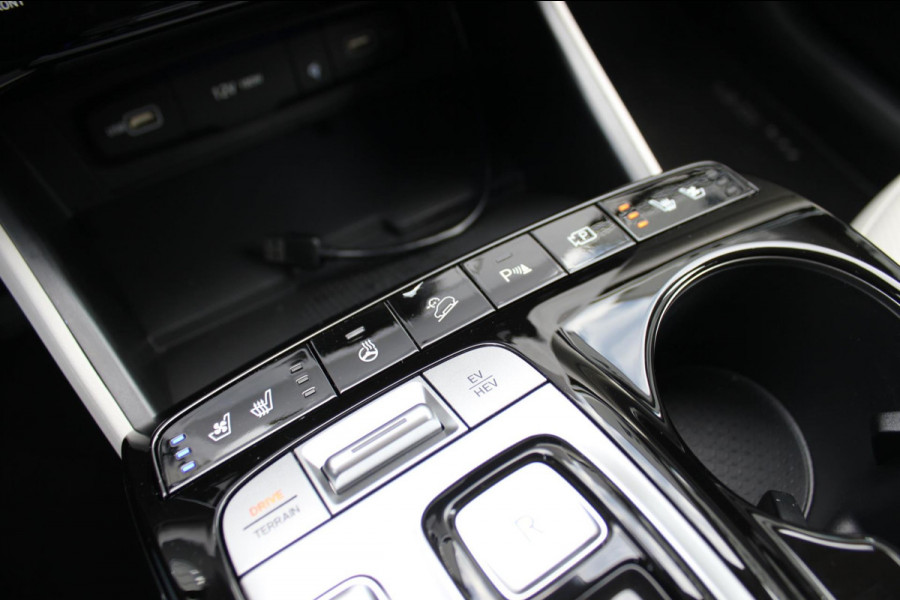 Hyundai Tucson 1.6 T-GDI PHEV Premium Sky 4WD | Prijs rijklaar incl. 12 mnd garantie | Panodak Trekhaak Blindspot 360 Camera