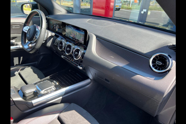 Mercedes-Benz GLA 250 e Business Solution AMG Limited