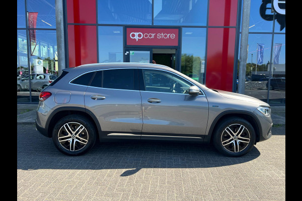 Mercedes-Benz GLA 250 e Style