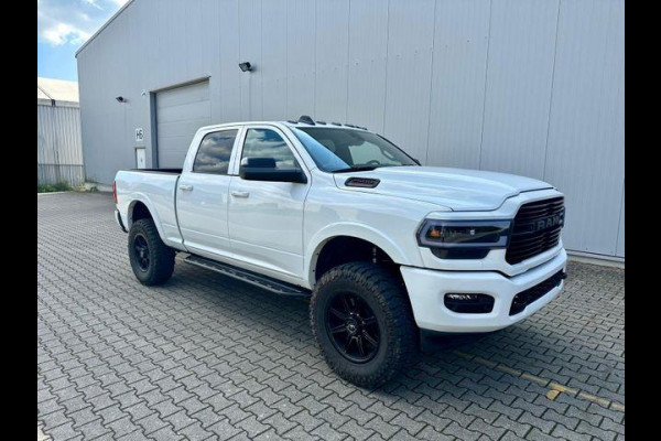 Dodge Ram 2500 Larami 6,4 V8 4x4 Crew Cab LPG onderbouw