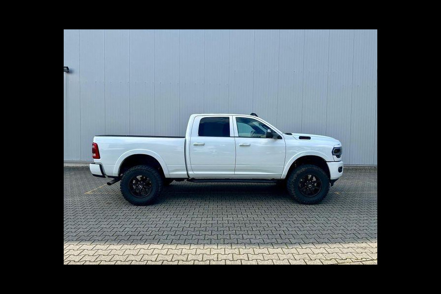 Dodge Ram 2500 Larami 6,4 V8 4x4 Crew Cab LPG onderbouw