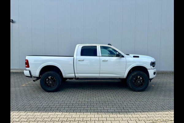 Dodge Ram 2500 Larami 6,4 V8 4x4 Crew Cab LPG onderbouw