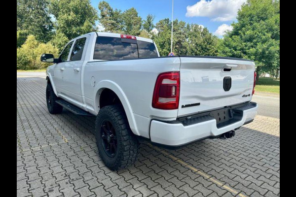 Dodge Ram 2500 Larami 6,4 V8 4x4 Crew Cab LPG onderbouw