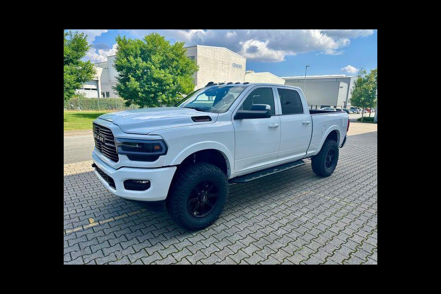 Dodge Ram 2500 Larami 6,4 V8 4x4 Crew Cab LPG onderbouw