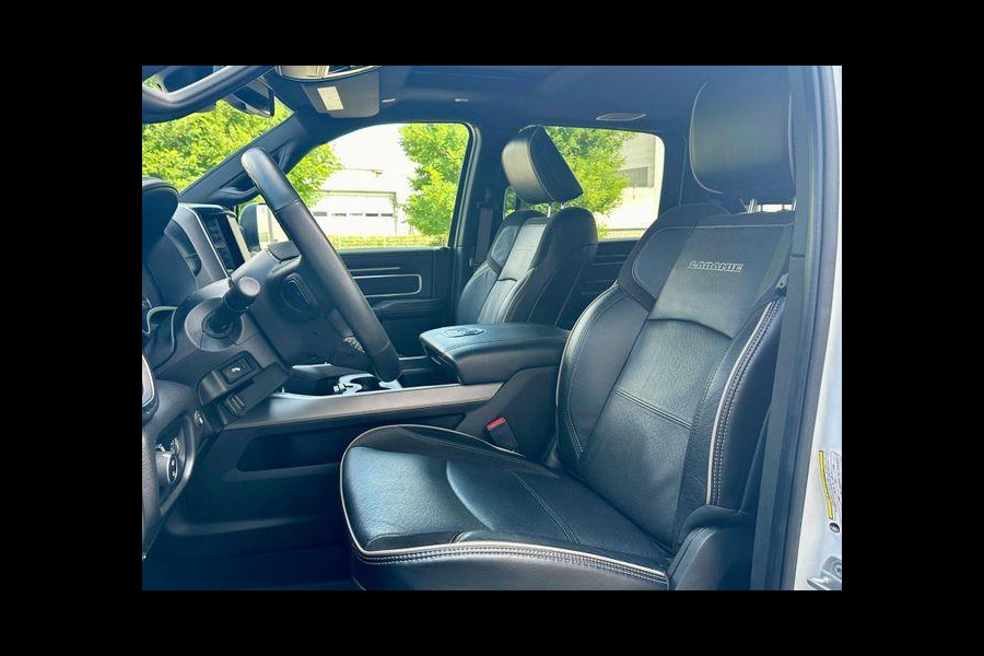 Dodge Ram 2500 Larami 6,4 V8 4x4 Crew Cab LPG onderbouw