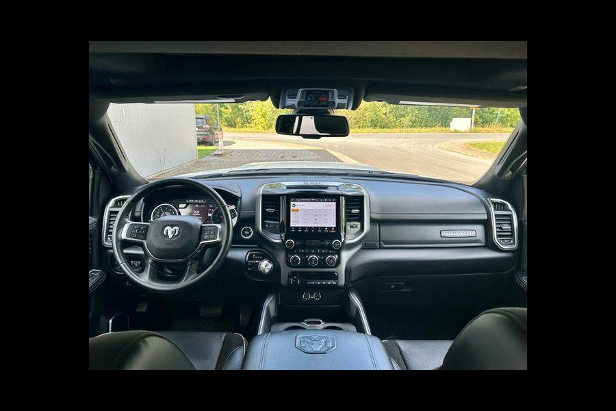Dodge Ram 2500 Larami 6,4 V8 4x4 Crew Cab LPG onderbouw