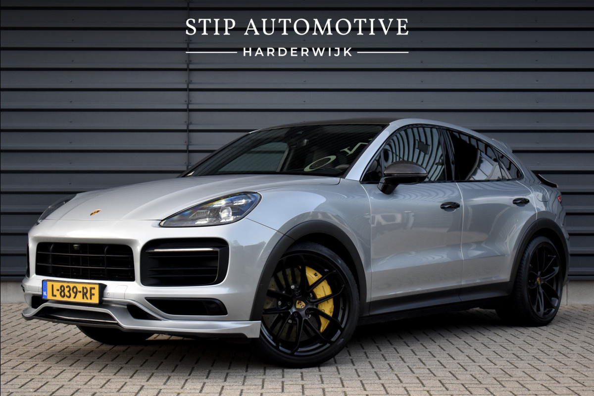 Porsche Cayenne Coupé 3.0 E-Hybrid 462pk Lightweight Package | Carbon Pack | 22'' Velgen | Keramisch | Techart voorbumper | PDLS+ Matrix | 360 Camera | Bose | Sportuitlaat | Porsche Cayenne Coupé 3.0 E-Hybrid 462pk Lightweight Package | Carbon Pack | 22'' Velgen | Keramisch | Techart voorbumper | PDLS+ Matrix | 360 Camera | Bose | Sportuitlaat |