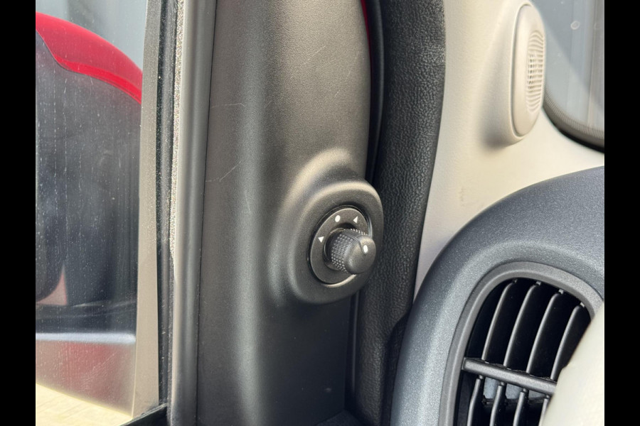 Fiat Panda 1.0 Hybrid Cross | Apple Carplay | Airco | Prijs is rijklaar