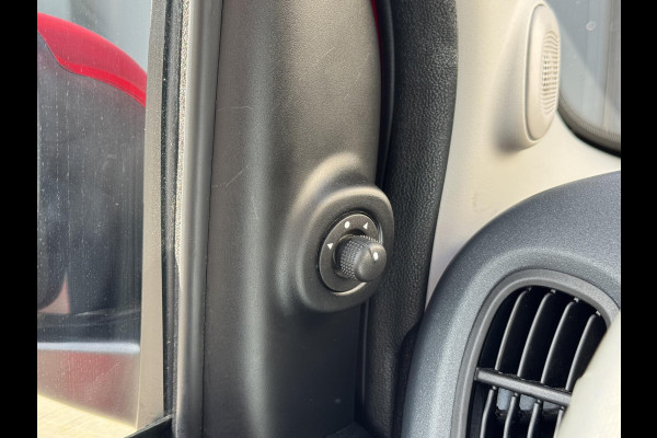 Fiat Panda 1.0 Hybrid Cross | Apple Carplay | Airco | Prijs is rijklaar
