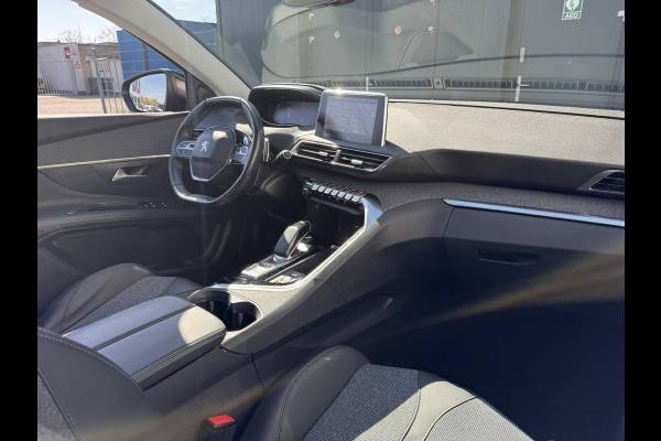 Peugeot 3008 1.6 HYbrid 225 Allure | El. achterklep | Panoramadak | Prijs is rijklaar