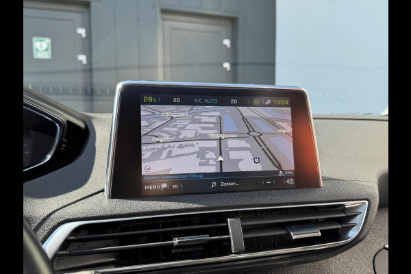 Peugeot 3008 1.6 HYbrid 225 Allure | El. achterklep | Panoramadak | Prijs is rijklaar