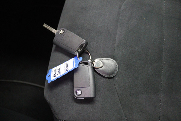 Seat Ateca 1.0 EcoTSI Style Business Intense (PANORAMADAK, STOELVERWARMING, DIGITALE COCKPIT, CAMERA, NAVIGATIE CARPLAY)