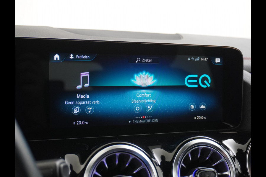 Mercedes-Benz EQA 250 67 kWh AMG AMBILIGHT | ADAPTIVE CRUISE | CAMERA | DODE HOEK | COMPLEET DEALER ONDERHOUDEN