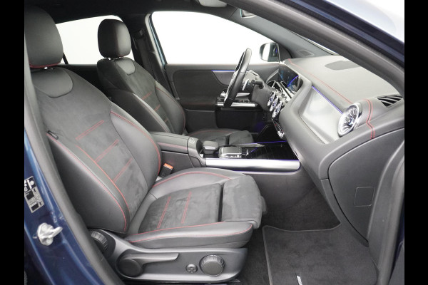 Mercedes-Benz EQA 250 67 kWh AMG AMBILIGHT | ADAPTIVE CRUISE | CAMERA | DODE HOEK | COMPLEET DEALER ONDERHOUDEN