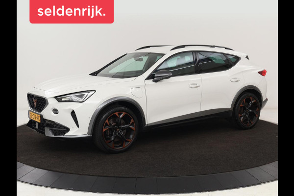 CUPRA Formentor 1.4 e-Hybrid VZ | 245pk | 360 Camera | Stoel & stuurverwarming | Adaptive cruise | Carplay | Sfeerverlichting | Navigatie | Park Assist | Keyless | PHEV | Plug In
