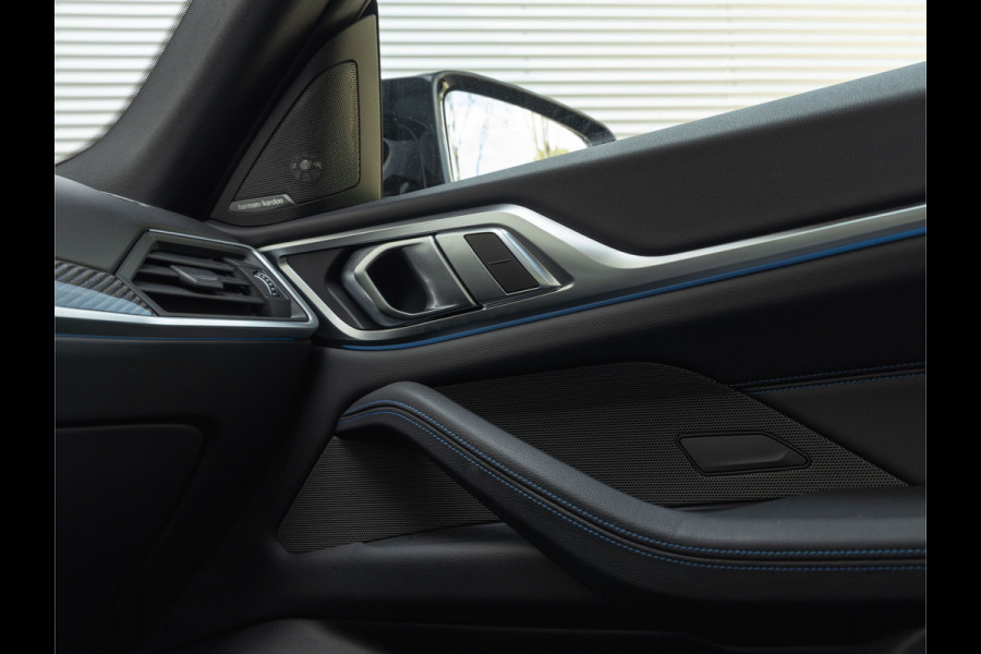 BMW i4 M50 - Dak - Memoryzetel - Trekhaak - Leder Dash - Driving + Parking Ass Prof