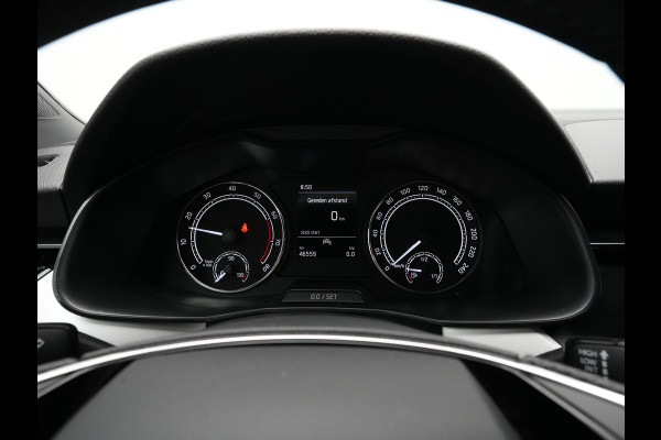 Škoda Kamiq 1.0 TSI 110pk Sport Business Navi via App Pdc Clima Lm Velgen 298