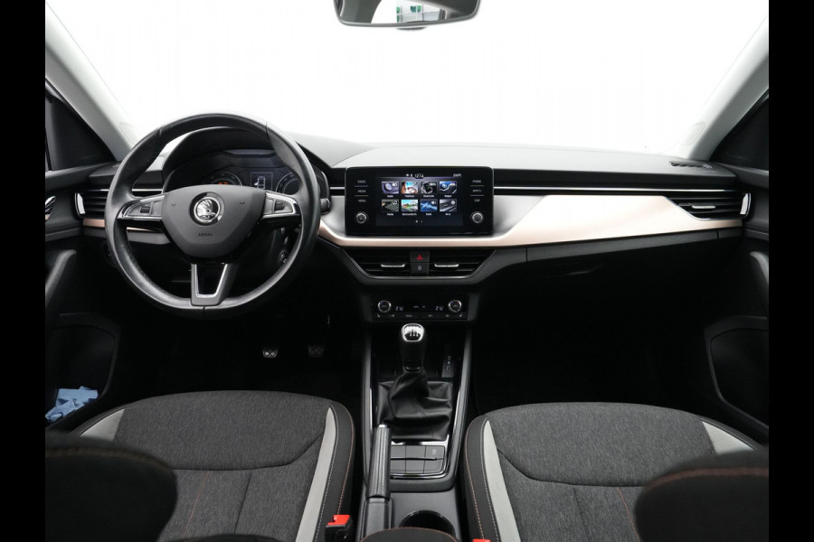 Škoda SCALA 1.0 TSI 115pk First Edition clima trekhaak 17'lm parkeersensors stoelverwarming