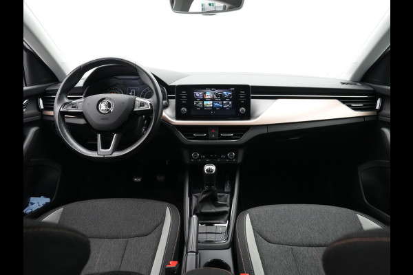 Škoda SCALA 1.0 TSI 115pk First Edition clima trekhaak 17'lm parkeersensors stoelverwarming