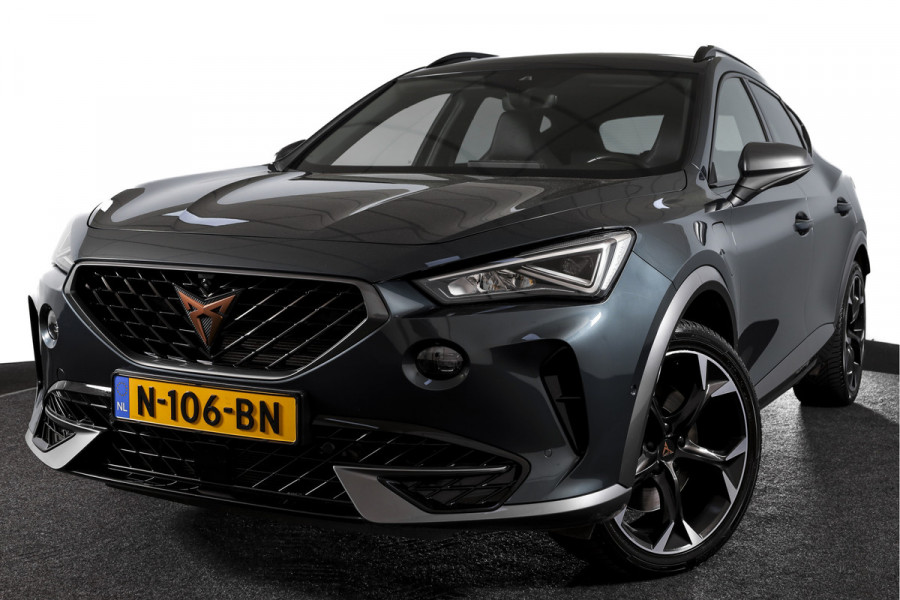 CUPRA Formentor 1.4 e-Hybrid |245PK| VZ Performance - Automaat | Camourflage Green | Dig.Cockpit | Adapt.Cruise | Stoel-+Stuurverw. | PDC | 360 Camera | NAV+App.Connect | ECC | Afn.Trekhaak | LM 19" |