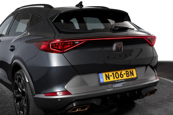 CUPRA Formentor 1.4 e-Hybrid |245PK| VZ Performance - Automaat | Camourflage Green | Dig.Cockpit | Adapt.Cruise | Stoel-+Stuurverw. | PDC | 360 Camera | NAV+App.Connect | ECC | Afn.Trekhaak | LM 19" |