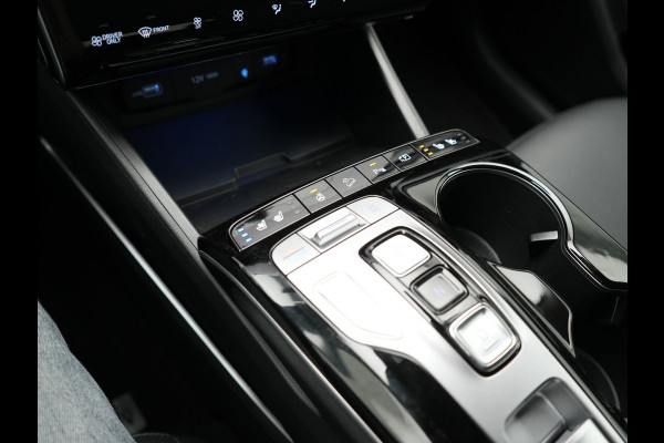 Hyundai Tucson T-GDI Premium 4WD Plug In Hybrid 265pk Dealer O.H PHEV | Adaptive Cruise | 360 Camera | Apple Carplay | Lederen Sportstoelen Ventilatie & Verwarmd | Pilot Assist | Blis | Navigatie | Virtual | DAB |