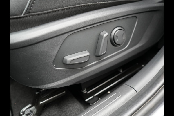 Hyundai Tucson T-GDI Premium 4WD Plug In Hybrid 265pk Dealer O.H PHEV | Adaptive Cruise | 360 Camera | Apple Carplay | Lederen Sportstoelen Ventilatie & Verwarmd | Pilot Assist | Blis | Navigatie | Virtual | DAB |
