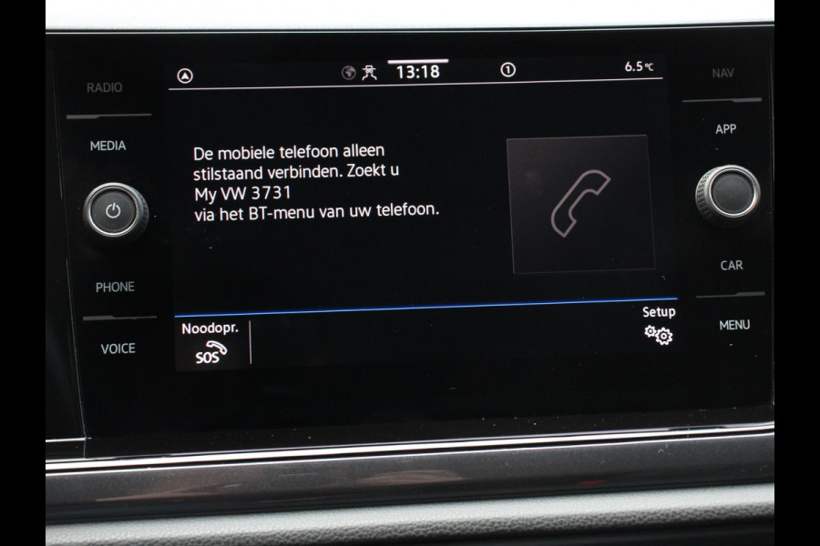Volkswagen Polo 1.0 TSI DSG Highline 110Pk Navigatie Adaptive Cruise Control Parkeersensoren Voor + Achter Privacy Glass