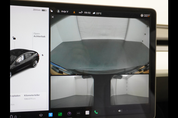 Tesla Model 3 Long Range AWD 75kWh 463PK Trekhaak 19" Ivory FSD-3 Computer Premium Audio AutoPilot Panoramadak Camera's Leer Adaptive-Cruise-C 4WD Stoel en achterbank verwarming Elektr.Stoelen+Memory+Easy-Entry WiFi Garantie op Accu tot 23-12-2027/192.000km