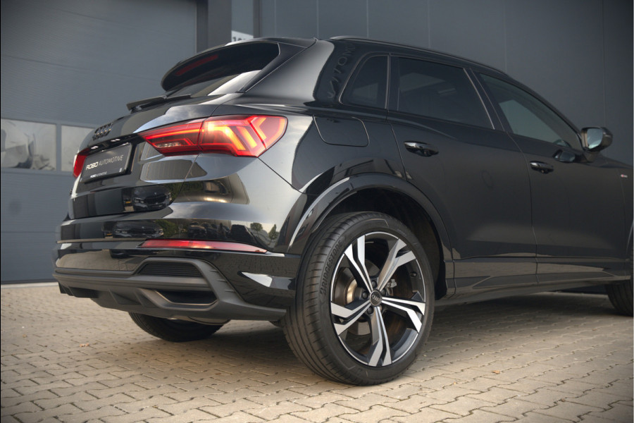 Audi Q3 45 TFSI e S edition | S-Line | Panoramadak | Sonos | Keyless | 360° Camera | Elek. Trekhaak | Matrix led | Dodehoekdetectie | BTW | Leer | Adaptive Cruise Control | Stoelverwarming | Elektrische Stoelen | Virtua