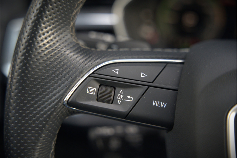 Audi Q3 45 TFSI e S edition | S-Line | Panoramadak | Sonos | Keyless | 360° Camera | Elek. Trekhaak | Matrix led | Dodehoekdetectie | BTW | Leer | Adaptive Cruise Control | Stoelverwarming | Elektrische Stoelen | Virtua