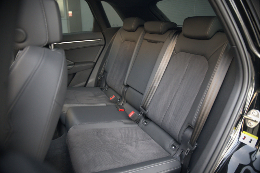 Audi Q3 45 TFSI e S edition | S-Line | Panoramadak | Sonos | Keyless | 360° Camera | Elek. Trekhaak | Matrix led | Dodehoekdetectie | BTW | Leer | Adaptive Cruise Control | Stoelverwarming | Elektrische Stoelen | Virtua