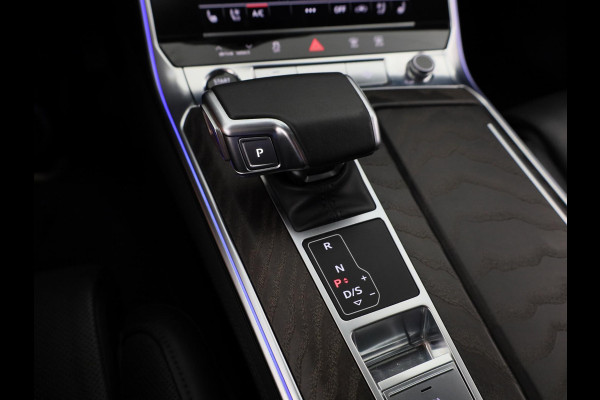 Audi A6 Limousine 50 TFSI e quattro S edition Audi A6 50 TFSI e quattro Business edition 300 pk Automaat (S-Tronic) | Panoramadak | Navigatie | Head-up display | Rondomzicht camera |