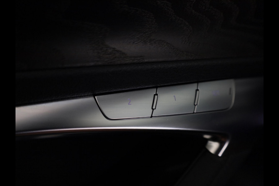 Audi A6 Limousine 50 TFSI e quattro S edition Audi A6 50 TFSI e quattro Business edition 300 pk Automaat (S-Tronic) | Panoramadak | Navigatie | Head-up display | Rondomzicht camera |