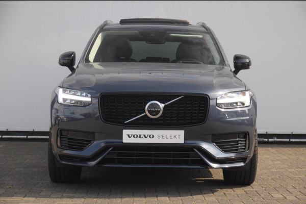 Volvo XC90 T8 390PK Automaat Recharge AWD R-Design / Adaptieve cruise control/ BLIS/ Luchtvering/ Trekhaak/ Harman Kardon Audio/ Apple carplay/ parkeersensoren met 360 Camera/ Elektrische achterklep/ Keyless/ Head up display