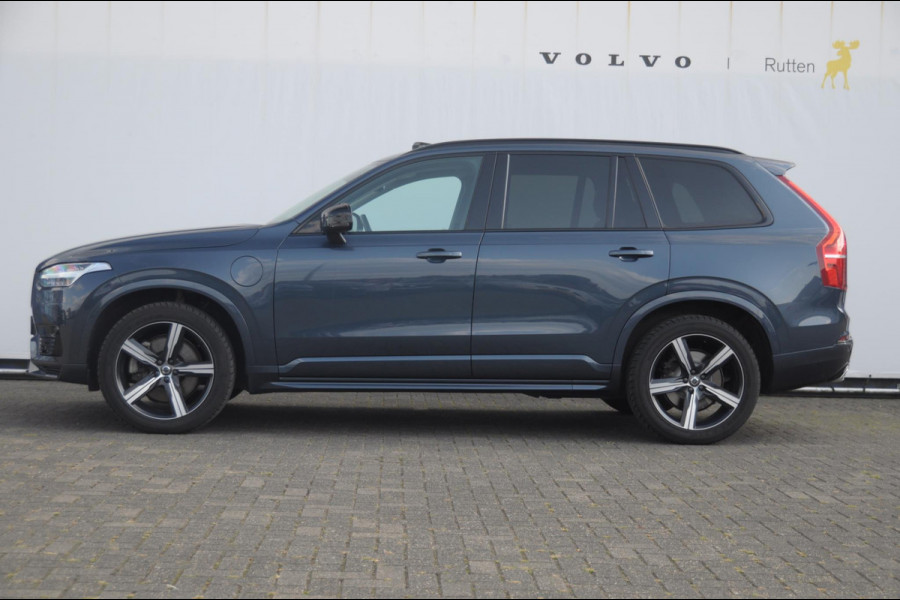 Volvo XC90 T8 390PK Automaat Recharge AWD R-Design / Adaptieve cruise control/ BLIS/ Luchtvering/ Trekhaak/ Harman Kardon Audio/ Apple carplay/ parkeersensoren met 360 Camera/ Elektrische achterklep/ Keyless/ Head up display