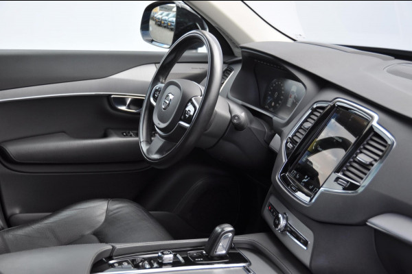 Volvo XC90 T8 390PK Automaat Recharge AWD R-Design / Adaptieve cruise control/ BLIS/ Luchtvering/ Trekhaak/ Harman Kardon Audio/ Apple carplay/ parkeersensoren met 360 Camera/ Elektrische achterklep/ Keyless/ Head up display