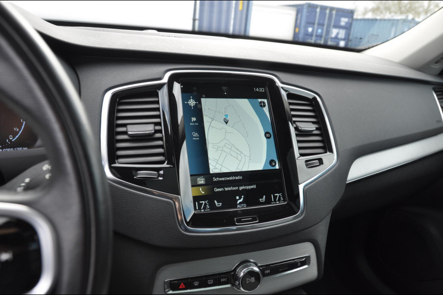Volvo XC90 T8 390PK Automaat Recharge AWD R-Design / Adaptieve cruise control/ BLIS/ Luchtvering/ Trekhaak/ Harman Kardon Audio/ Apple carplay/ parkeersensoren met 360 Camera/ Elektrische achterklep/ Keyless/ Head up display