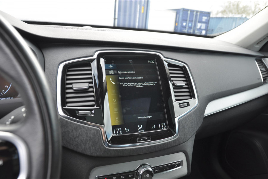 Volvo XC90 T8 390PK Automaat Recharge AWD R-Design / Adaptieve cruise control/ BLIS/ Luchtvering/ Trekhaak/ Harman Kardon Audio/ Apple carplay/ parkeersensoren met 360 Camera/ Elektrische achterklep/ Keyless/ Head up display