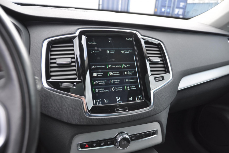 Volvo XC90 T8 390PK Automaat Recharge AWD R-Design / Adaptieve cruise control/ BLIS/ Luchtvering/ Trekhaak/ Harman Kardon Audio/ Apple carplay/ parkeersensoren met 360 Camera/ Elektrische achterklep/ Keyless/ Head up display