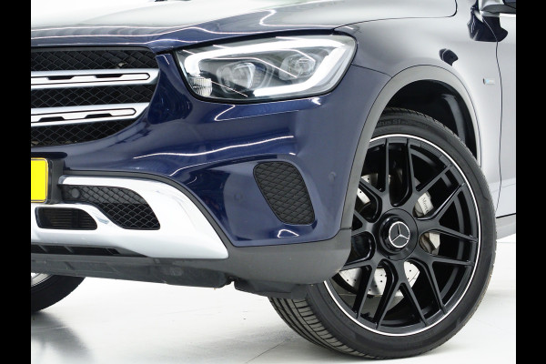 Mercedes-Benz GLC 300e 4MATIC Premium Plus | Panoramadak | Trekhaak | Burmester | 360 | Adaptive Cruise | Keyless