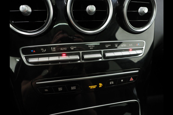 Mercedes-Benz GLC 300e 4MATIC Premium Plus | Panoramadak | Trekhaak | Burmester | 360 | Adaptive Cruise | Keyless