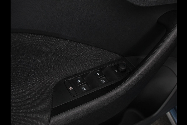 Škoda Kamiq 1.0 TSI DSG Style | Navigatie | Apple Carplay/Android Auto | Virtual Cockpit | Lane Assist | 17 Inch Lichtmetalen Velgen | DAB |
