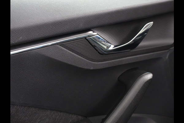 Škoda Kamiq 1.0 TSI DSG Style | Navigatie | Apple Carplay/Android Auto | Virtual Cockpit | Lane Assist | 17 Inch Lichtmetalen Velgen | DAB |
