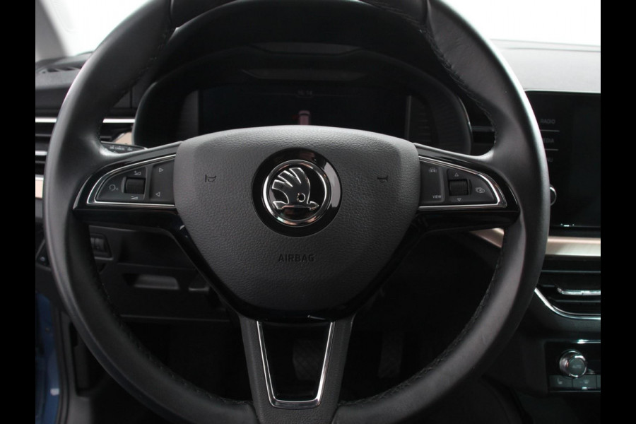 Škoda Kamiq 1.0 TSI DSG Style | Navigatie | Apple Carplay/Android Auto | Virtual Cockpit | Lane Assist | 17 Inch Lichtmetalen Velgen | DAB |